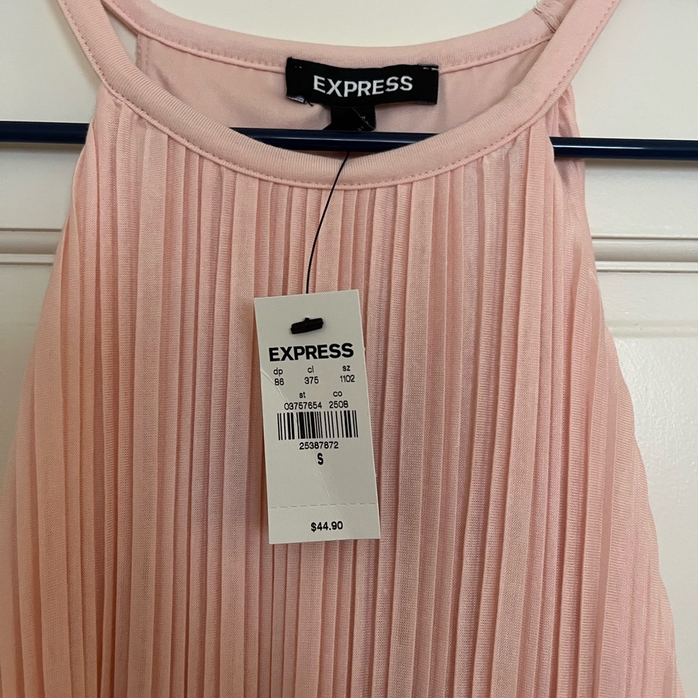 EXPRESS- NWT- Size S- Women’s pink halter tank top - Picture 2 of 2